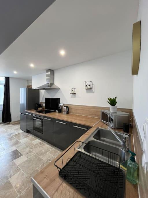 Charmante Maison De Bourg Cosy Acces Wifi Sepmes Exterior foto